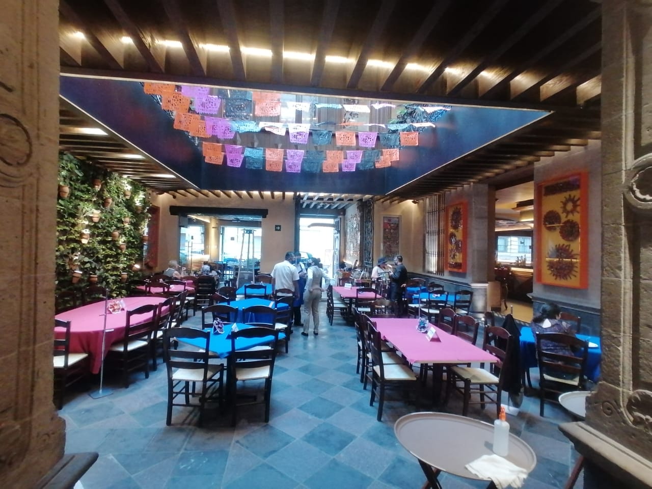 Restaurante El Bajio